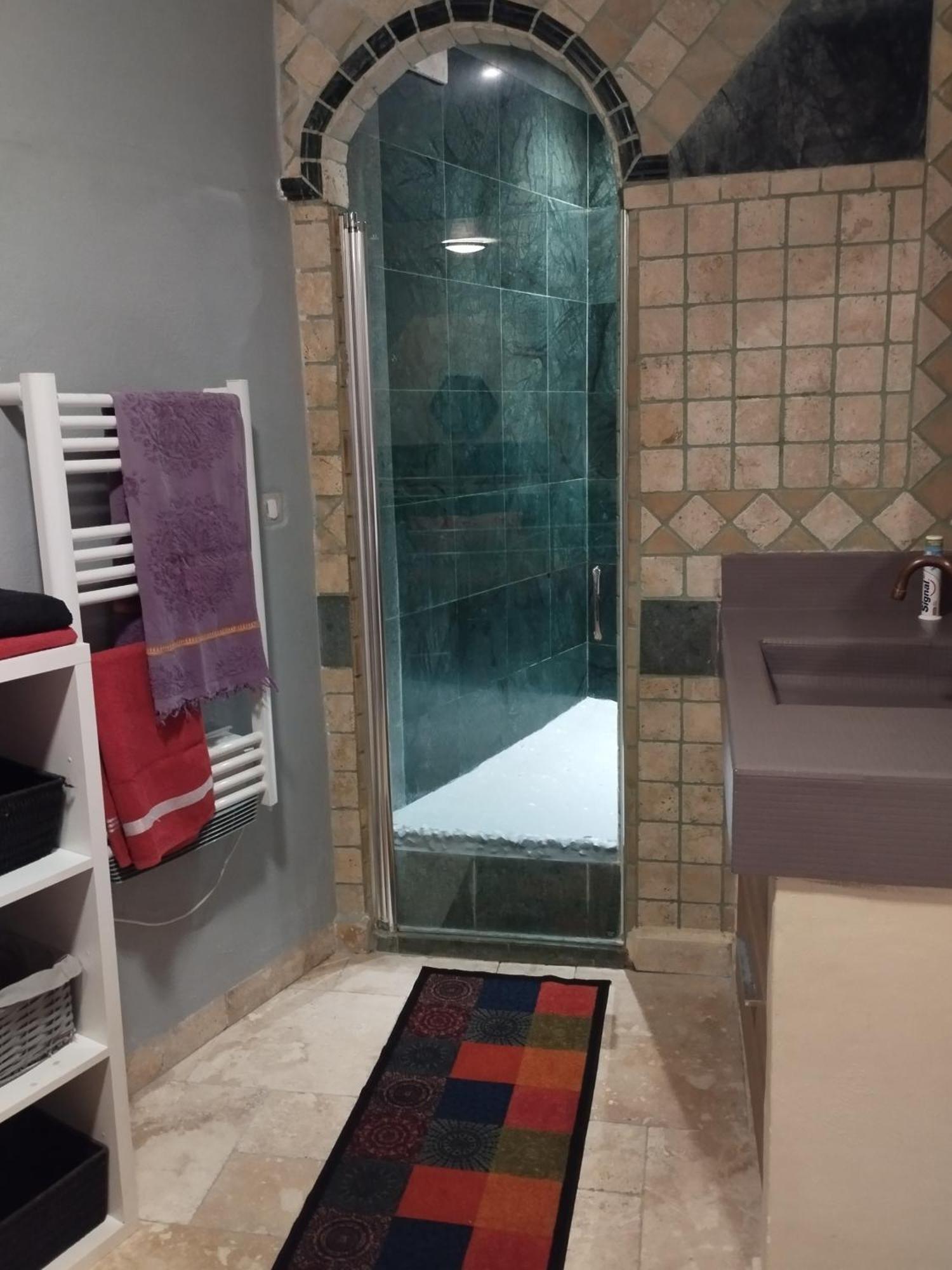Tres Bel Appartement Cosy Et Chaleureux A Nîmes Dış mekan fotoğraf